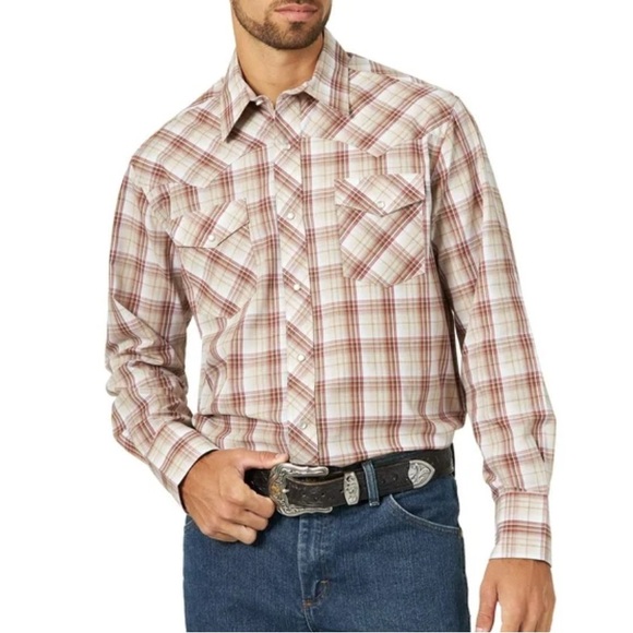 Wrangler Other - Wrangler Men's Casual Long Sleeve Plaid Shirt
